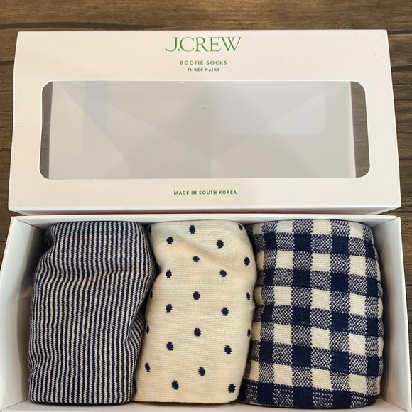 J. Crew Set Of Three Tartan Bootie Socks - Picture 5 of 9